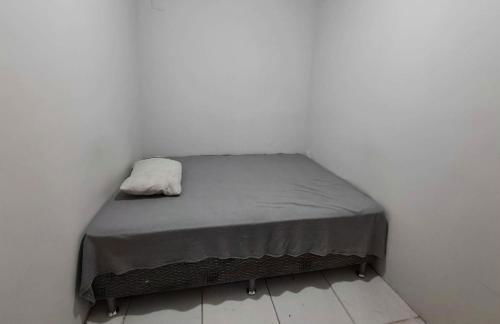 Apartamento 2 quartos 2 km da praia espaçoso - Foto 5