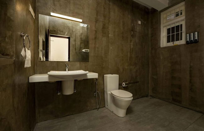 Luxury Apartment - Sleeps 6, Garden & Parking - Photo 9