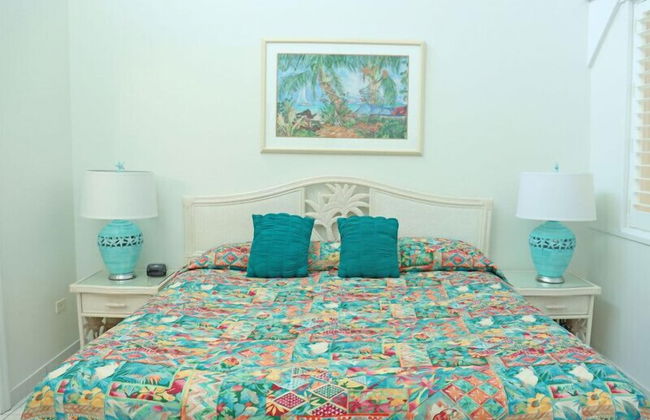 Galleon Villas by Hello Cayman Vacation - Photo 3