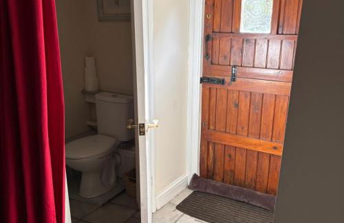 2 Bed Barn - Sleeps 4 - Pets - Parking - Wifi - Foto 16