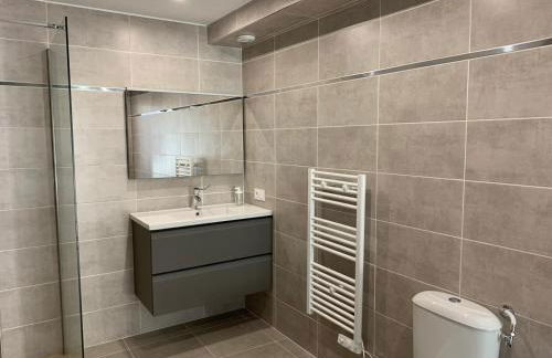 ETOILE DU BERGER Saint Aygulf 3 Villas et 4 appartements jardin individuel et piscine chauffée en saison - la mer et les plages 450 m - Foto 33