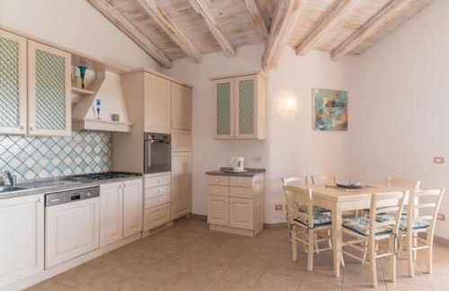 Mansion On The Hill - Photo 9