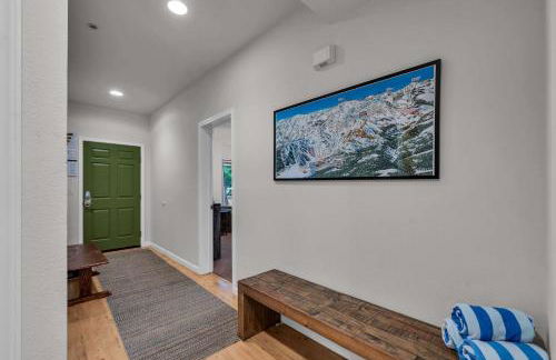 2BDR Condo - Three Minutes to Olympic Valley! - Foto 26