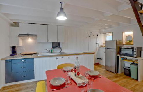 1 Bedroom Cozy Apartment In Carolles - Foto 15