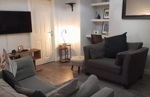 Cosy Jesmond 3 bed apartment - fantastic location - Photo 36