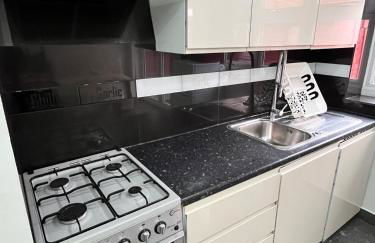 Full Studio Near Heathrow Airport & London - Foto 7