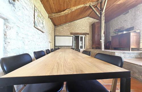 Magnifique ferme rénovée et sa piscine écologique - 15 personnes - 7 chambres - Foto 50