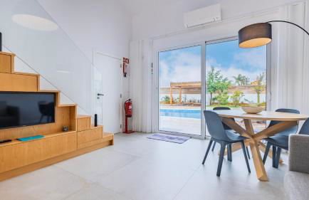 Blue Sky Villa by LovelyStay - Foto 1