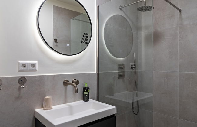 Limehome Den Haag Keizerstraat - Photo 53