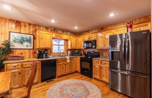 Riverbend Retreat - Photo 13