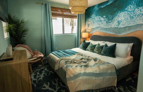 Fountain condo 2 story Pool BBQ Balcony - Photo 8