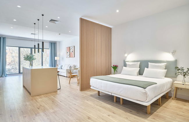 Paseo Suites Hotel - Foto 1