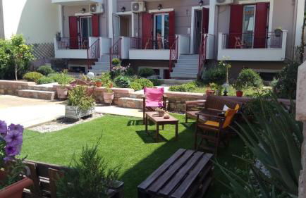 Victoria Studios - Photo 3