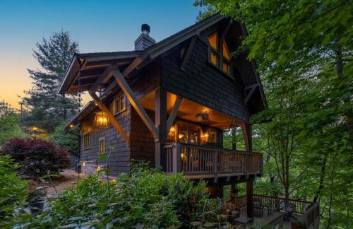 HOT TUB & PET-FRIENDLY Cabin in Cheshire Village - Foto 1