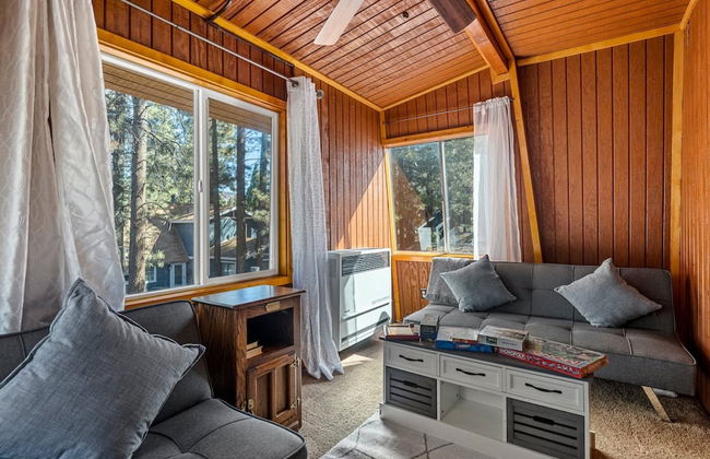 Serenity by Avantstay Serenity Big Bear Cabin! With Fire Pit, Bbq! - Photo 9