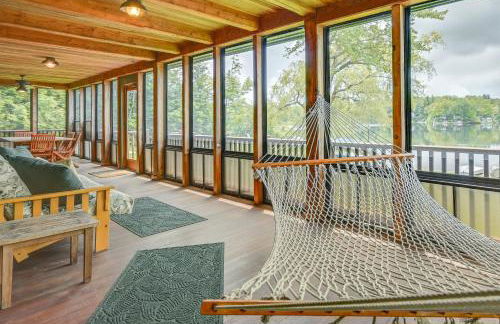Lakefront Westhampton Cabin with Beach and Kayaks! - Foto 25