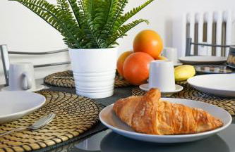 10 min from the Airport-Wifi-Free Parking - Foto 34