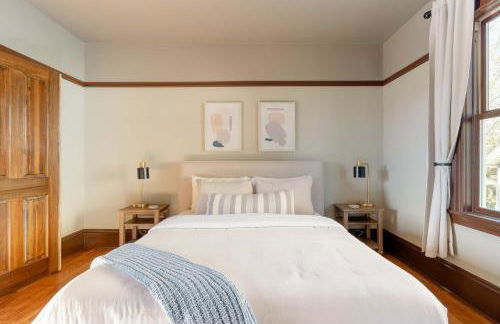 2BR Historic Soul District Remodel - Foto 9