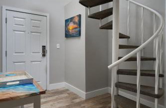2531 Beach Villa- Captiva Three Bedroom Executive Penthouse Residence - Photo 12