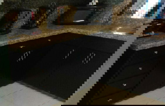 Modern vacational home close to Costco and Walmart - Photo 8