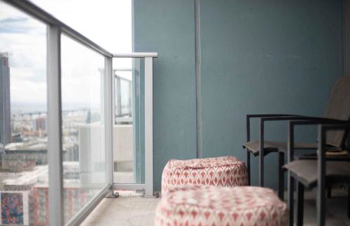 Modern Downtown SD Apartment Stunning City Views - Foto 11