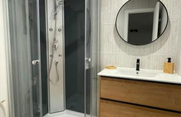 Chaleureux studio - Au Coeur du Centre ville - Foto 4