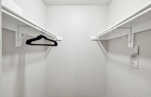 The Landry 280 Spacious and Cozy 2 Bedroom 1bth - Foto 18