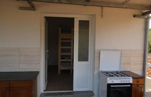 Robinson olive tree huts - Photo 47