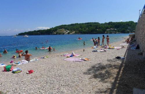 Private luxury Villa AZZURRO on Solta for up to 10 persons, free parking, very close to beach! FREE Kajak & Mountainbikes, GREAT living area & privacy! - Foto 15