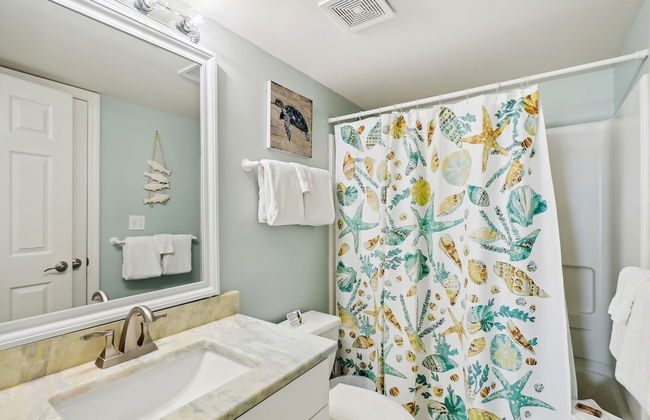 Seacrest 511 is a Gulf side 2 BR on Okaloosa Island by RedAwning - Foto 19