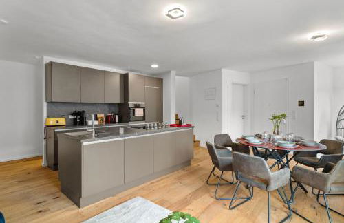 Lit Living - Luxury House - Box Spring - Parking - Exclusive Kitchen - Foto 29