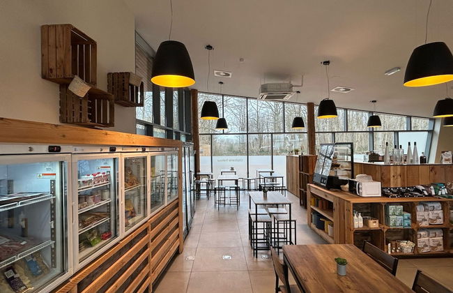 Treehouse in Tournai With Sauna and Terrace - Photo 36