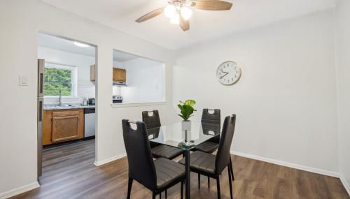 Pine Brook 1108 I Pool Gym I Free Parking ! - Foto 4