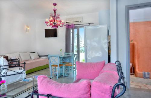 Ianthi Boutique Guesthouses Skyros - Photo 77