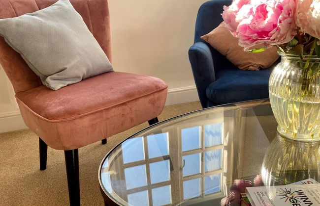 Idyllic Country Retreat With Wow Views & Lush Pool - Foto 56