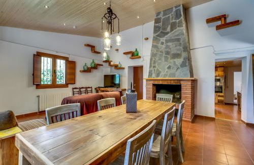 Villa in Palafolls with Private Pool & BBQ - Foto 8