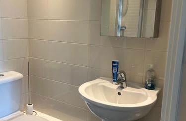 Three Bedroom Stylish London Apartment - Foto 17