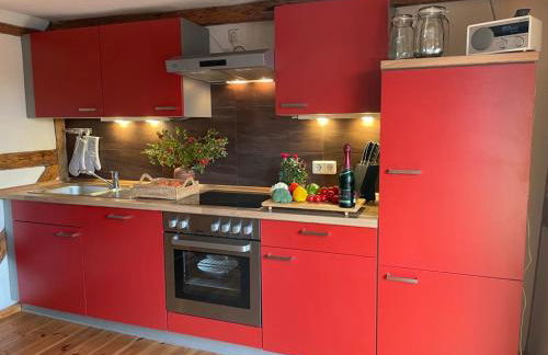 Mittelalterdomizil mit Balkon und Parkplätzen - Foto 13