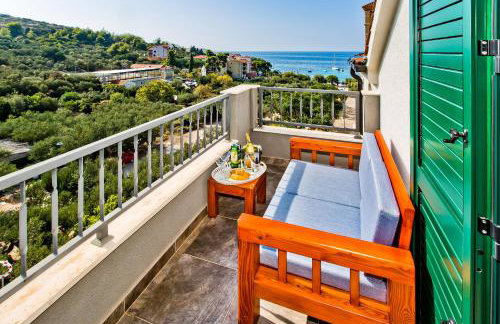 ISLAND HVAR LUXE Holiday Villa Maslina with Beach - Photo 17