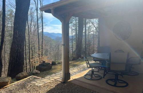Private Mtn Love Shack w/ fast wifi, BBQ & view - Foto 7
