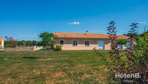 "Les Lièvres" House Air-conditioned Relaxation Oasis with Pool & Jacuzzi - Foto 4, Garden, Garden view