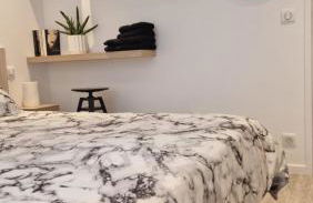 F2 Aleks - a 10 min de CDG aéroport - a 30 min de Paris - a 10 min du salon d'expo Villepinte - Foto 8