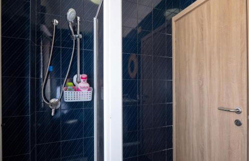 Butterfly House - Photo 52