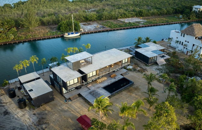 NEW Modern Ocean Front Villa on Private Island - Foto 47