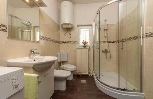 Stunning Apartment In Koromacno - Foto 30