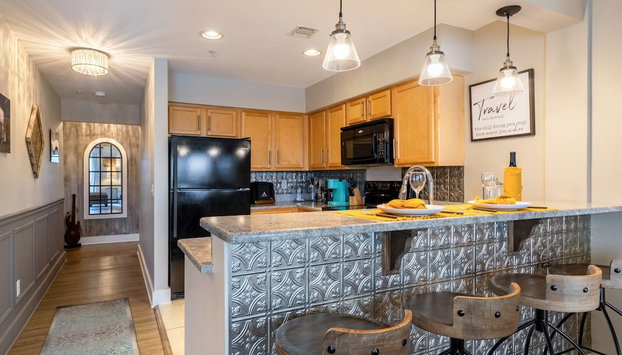 Cumberland River Views Walk to Broadway Downtown Stadium Rockin Riverfront - Foto 3, Habitación