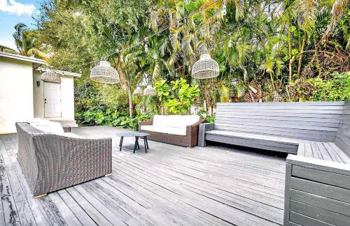 Bright 4BR North Miami Villa Close to Beaches and Huge Backyard - Foto 35