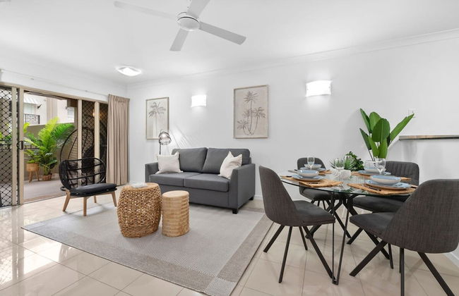 Lux Apartment Cairns - 9 Pools BBQ Gym - Foto 5