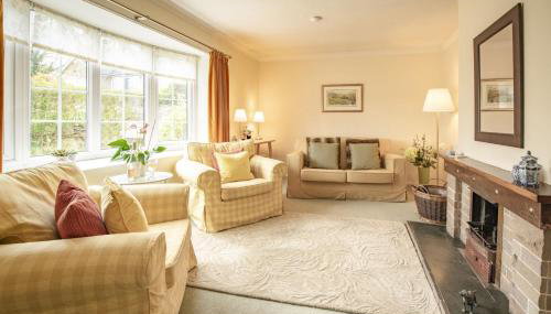 Fox Cottage - Photo 3