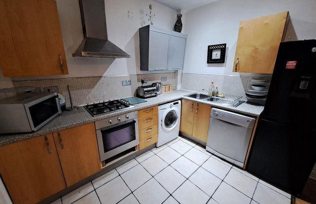 City-center Flat Sleeps 4 With Balcony - Foto 7